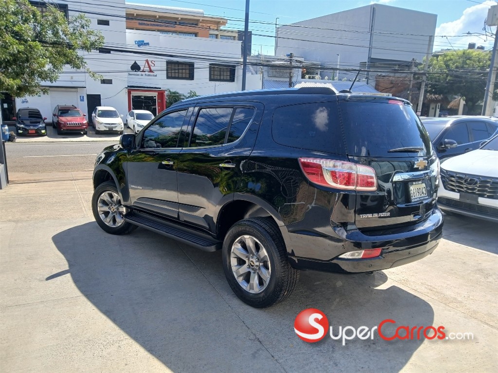 2023 Chevrolet Trailblazer Premier — foto 6 / 9