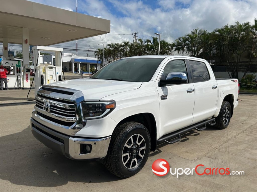 2017 Toyota Tundra Edition 1794