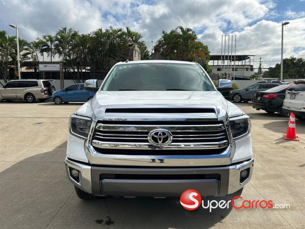 2017 Toyota Tundra Edition 1794 — foto 9 / 9