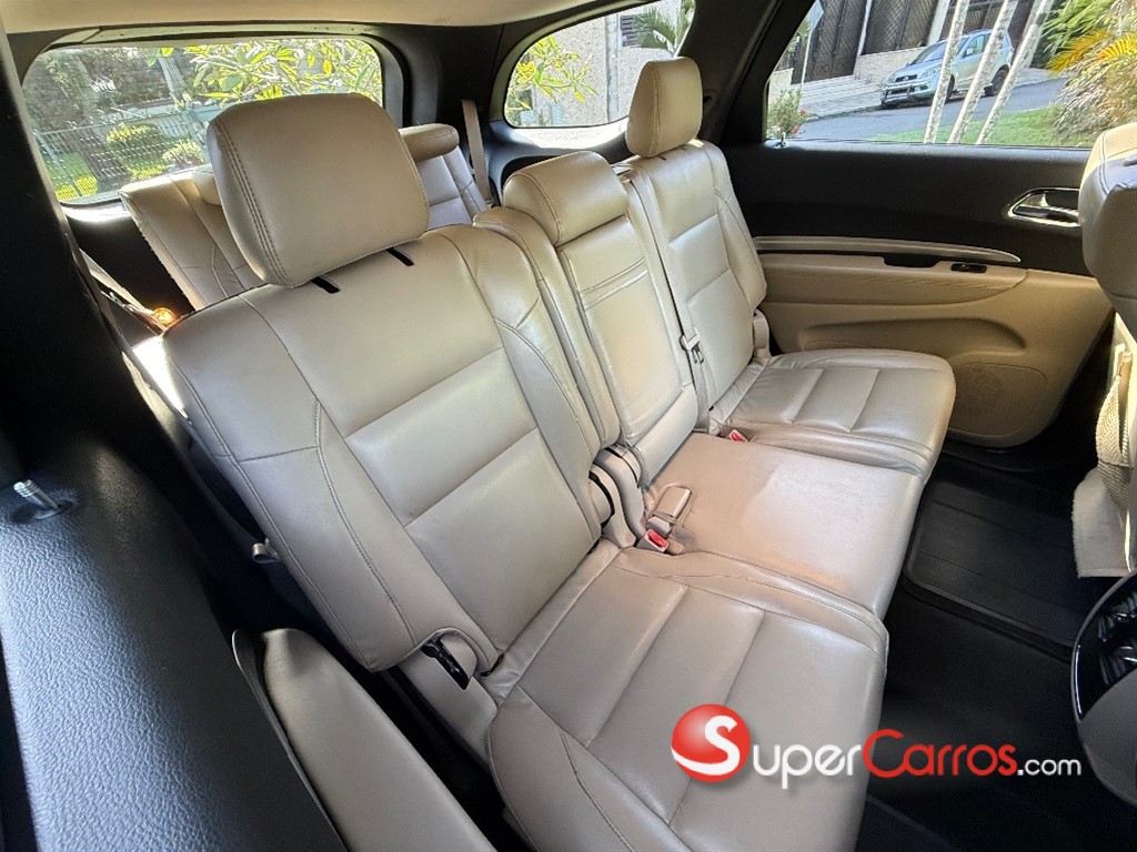 2015 Dodge Durango SXT — foto 9 / 10