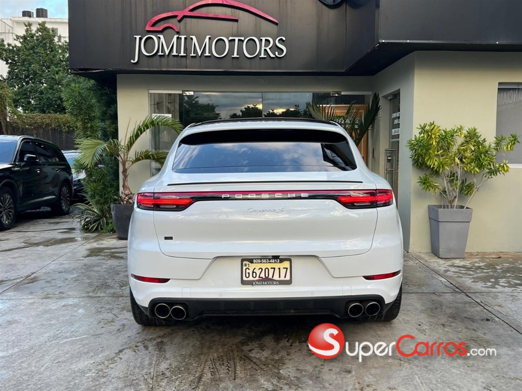 2020 Porsche Cayenne S — foto 5 / 10