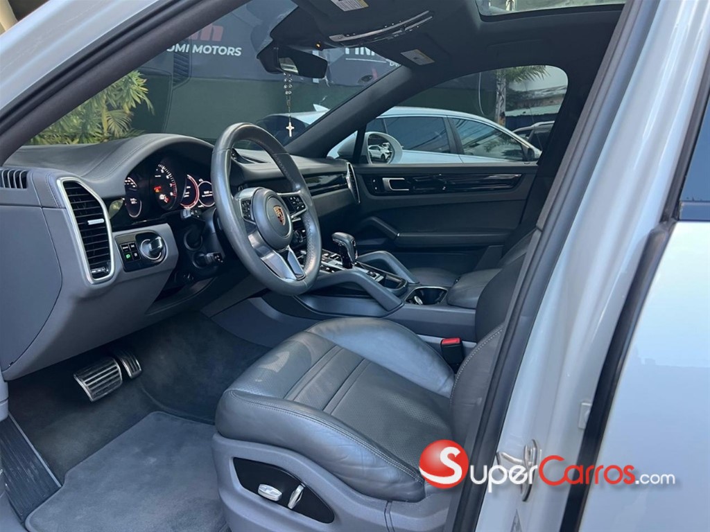 2020 Porsche Cayenne S — foto 7 / 10