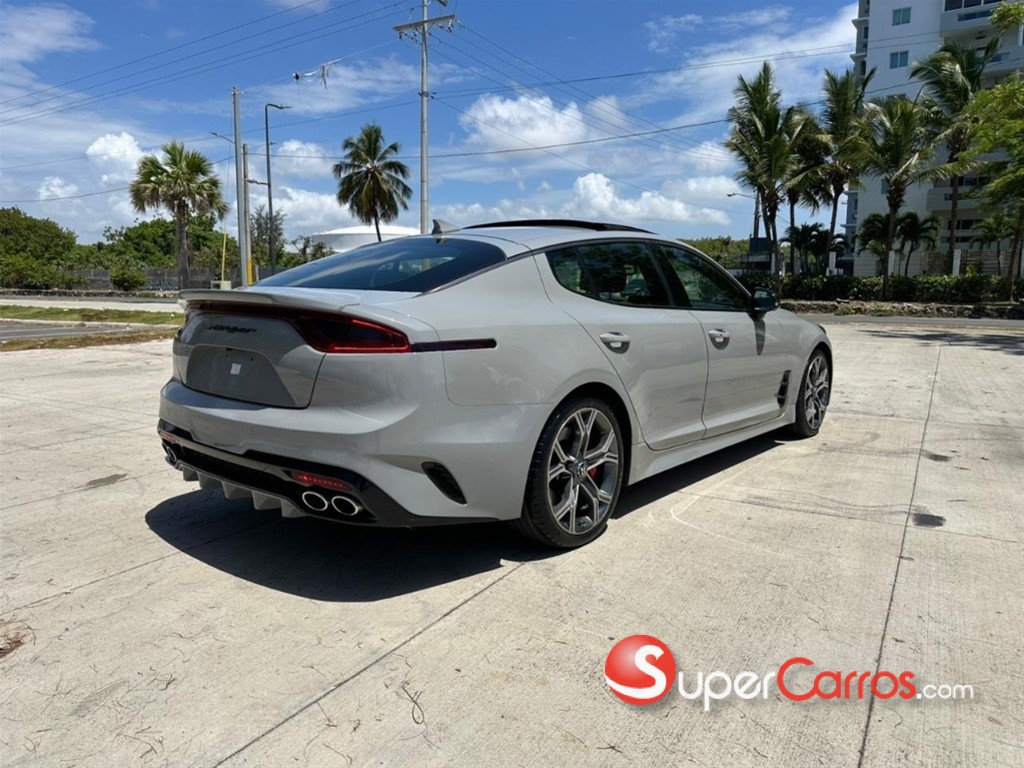2019 Kia Stinger GT — foto 5 / 12
