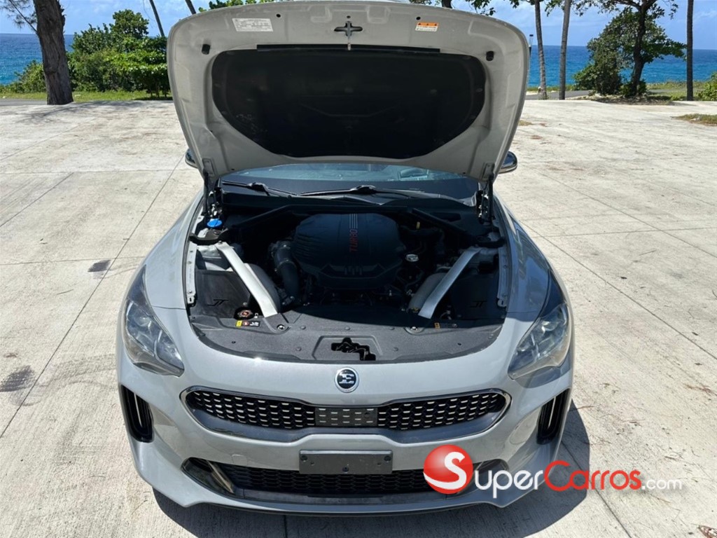 2019 Kia Stinger GT — foto 12 / 12