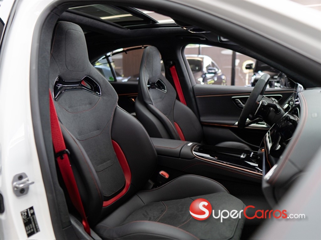 2026 Mercedes-Benz Clase E 53 AMG — foto 8 / 11