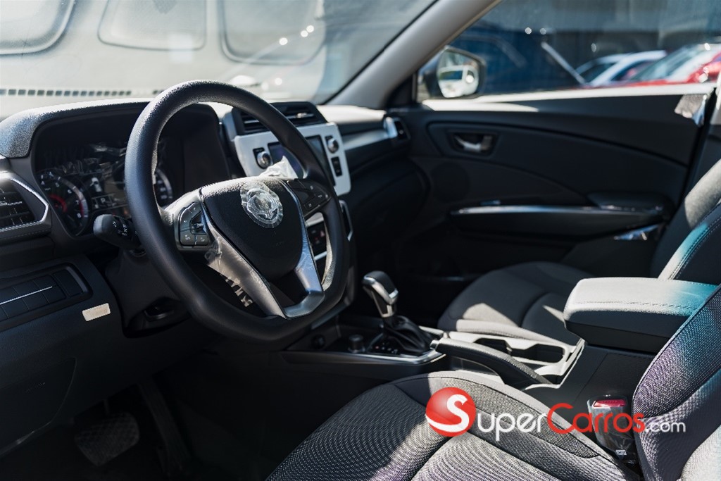 2026 KGM Tivoli URBAN PLUS — foto 5 / 8