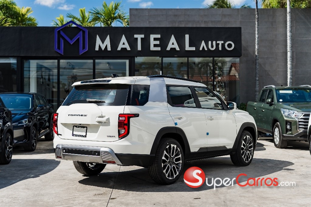 2026 KGM Torres LIMITED — foto 4 / 12