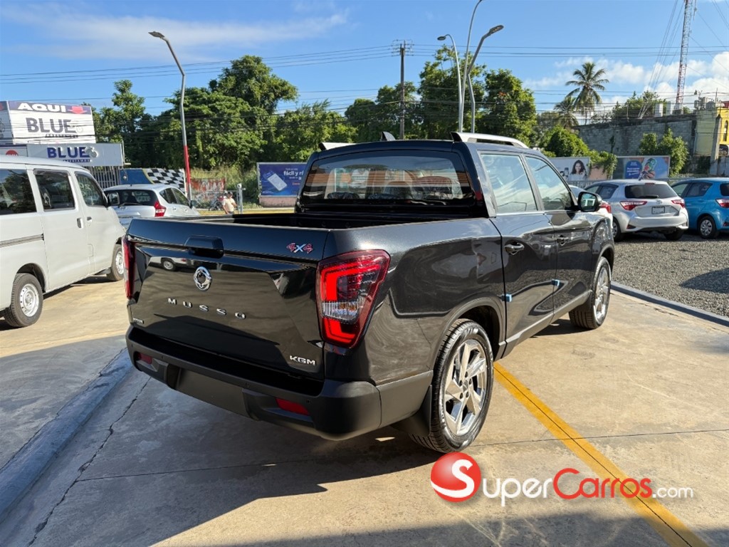 2026 KGM Musso LIMITED — foto 4 / 10