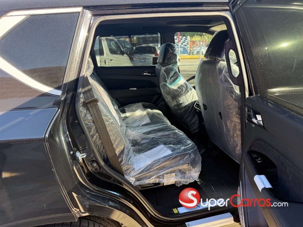 2026 KGM Rexton LIMITED — foto 7 / 11