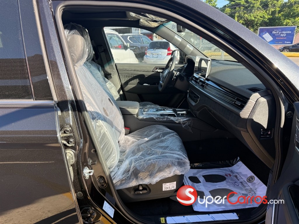 2026 KGM Rexton LIMITED — foto 8 / 11