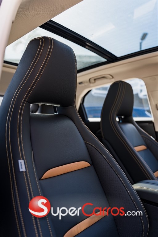 2026 Bestune T-77 Premium — foto 8 / 12
