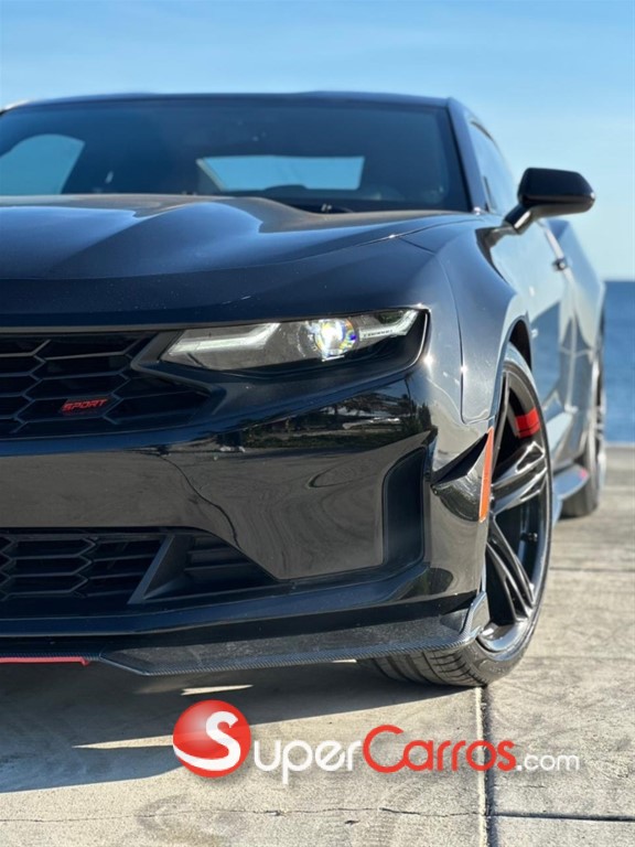 2020 Chevrolet Camaro LS — foto 8 / 12