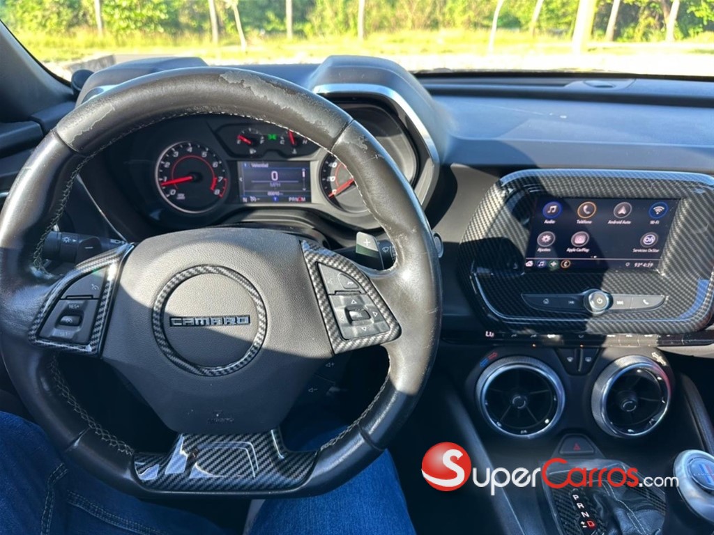 2020 Chevrolet Camaro LS — foto 11 / 12