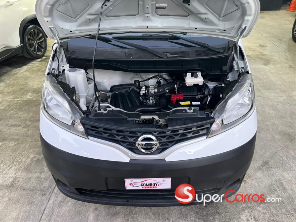 2020 Nissan NV 200 — foto 8 / 8