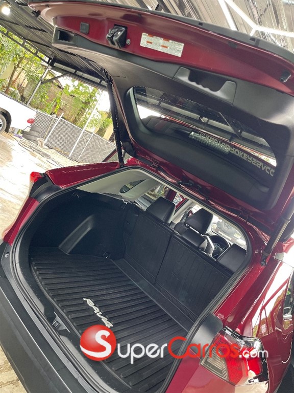 2020 Toyota RAV4 XLE Premium — foto 6 / 12