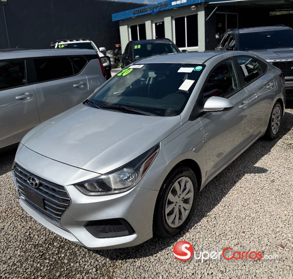 2020 Hyundai Accent SE — foto 5 / 10