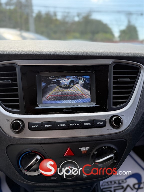 2020 Hyundai Accent SE — foto 10 / 10