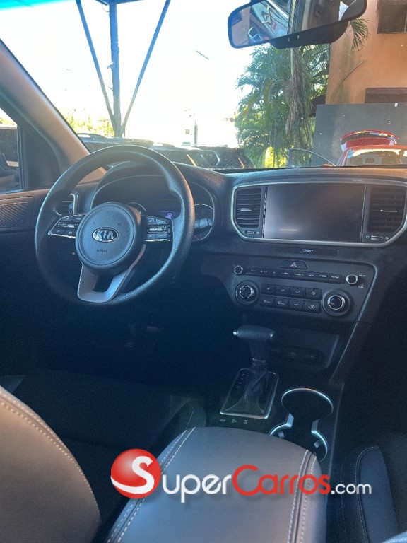 2021 Kia Sportage — foto 7 / 10