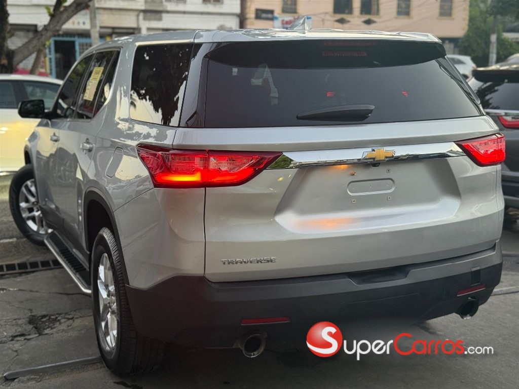 2020 Chevrolet Traverse LT — foto 10 / 11