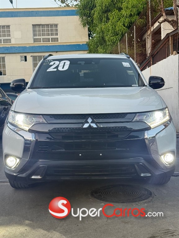 2020 Mitsubishi Motors Outlander Limited — foto 2 / 12