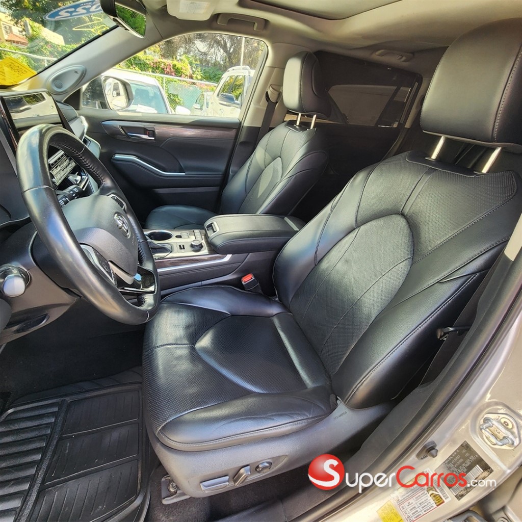 2022 Toyota Highlander Limited — foto 7 / 10