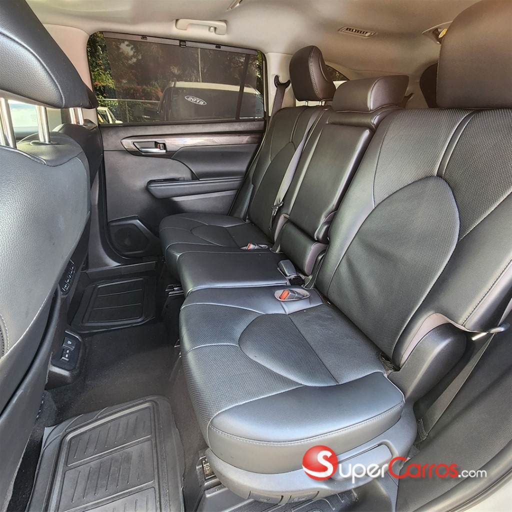 2022 Toyota Highlander Limited — foto 9 / 10