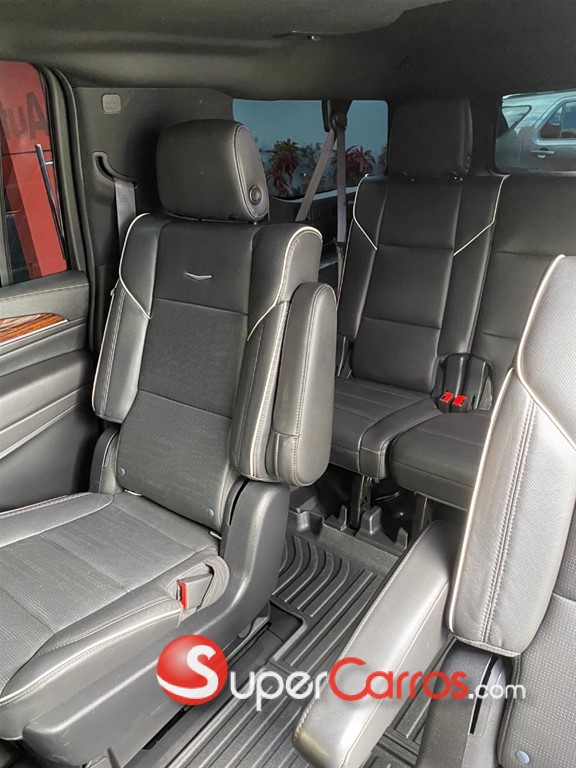 2021 Cadillac Escalade Premium Luxury Long — foto 6 / 10