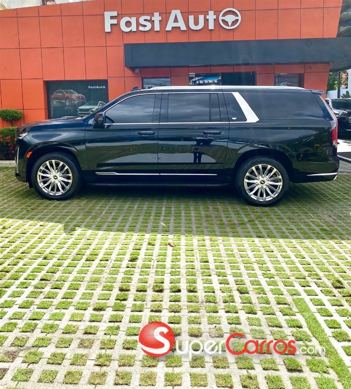 2021 Cadillac Escalade Premium Luxury Long — foto 8 / 10
