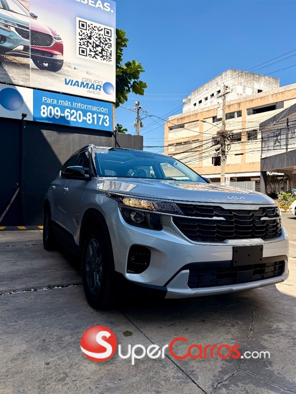 2027 Kia Seltos Luxury — foto 2 / 10