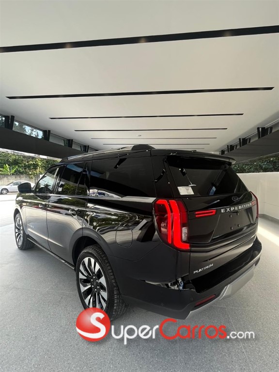 2026 Ford Expedition Platinum — foto 5 / 12