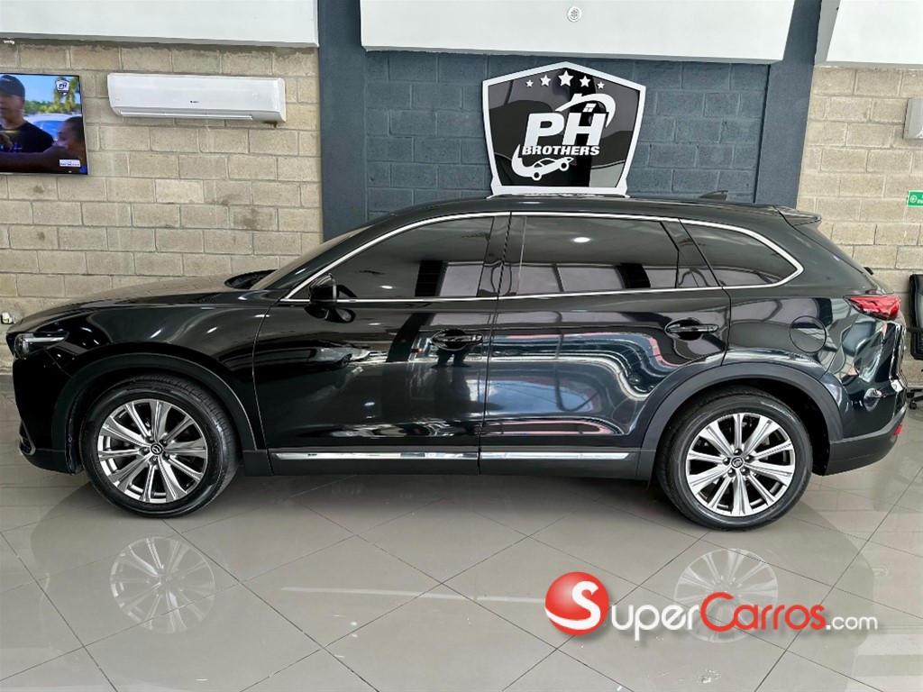 2023 Mazda CX-9 Exclusive — foto 3 / 12