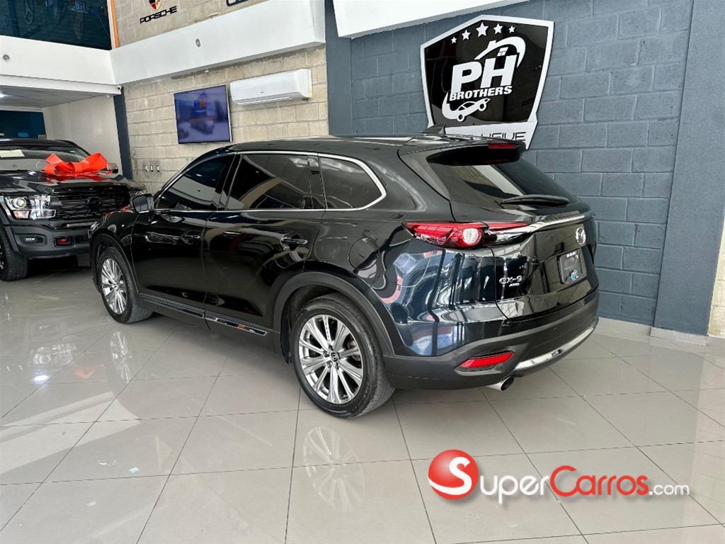2023 Mazda CX-9 Exclusive — foto 4 / 12