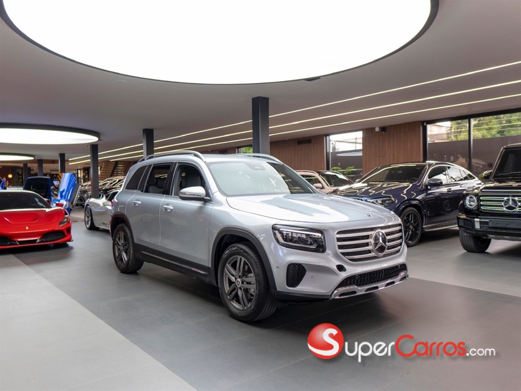 2026 Mercedes-Benz Clase GLB 200 Progressive — foto 4 / 11