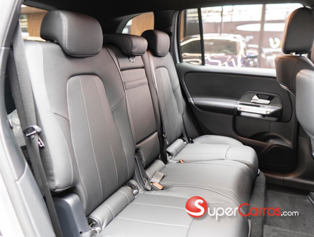 2026 Mercedes-Benz Clase GLB 200 Progressive — foto 8 / 11