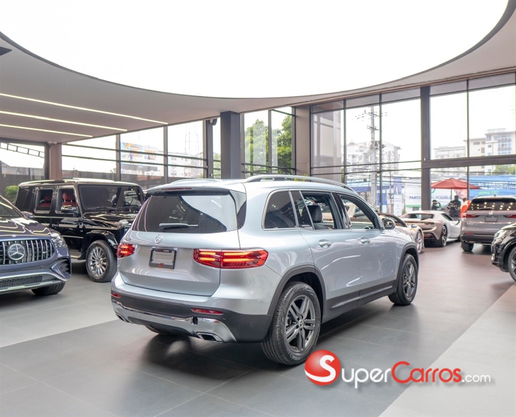 2026 Mercedes-Benz Clase GLB 200 Progressive — foto 10 / 11
