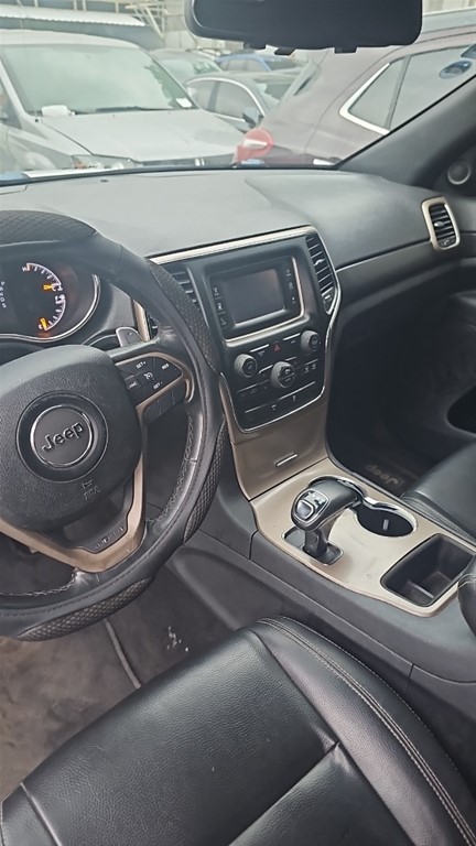 2014 Jeep Grand Cherokee Laredo — foto 12 / 12