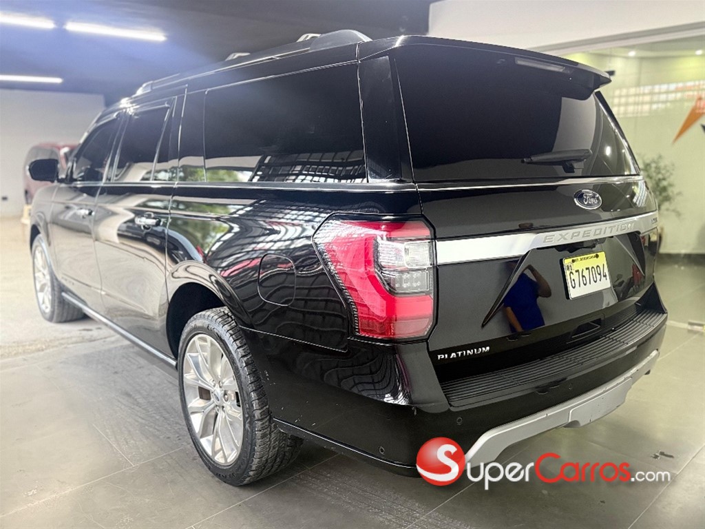 2019 Ford Expedition Platinum Max — foto 10 / 12