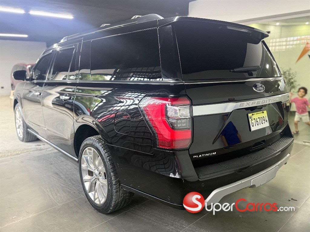 2019 Ford Expedition Platinum Max — foto 12 / 12