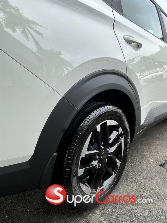 2027 Kia Carens — foto 4 / 12