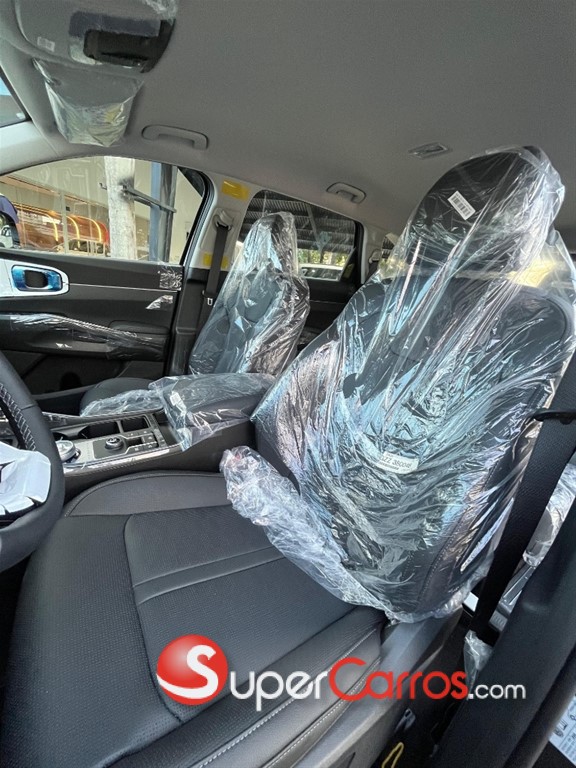 2027 Kia Sorento Luxury — foto 3 / 10