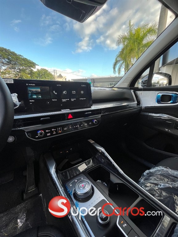 2027 Kia Sorento Luxury — foto 7 / 10