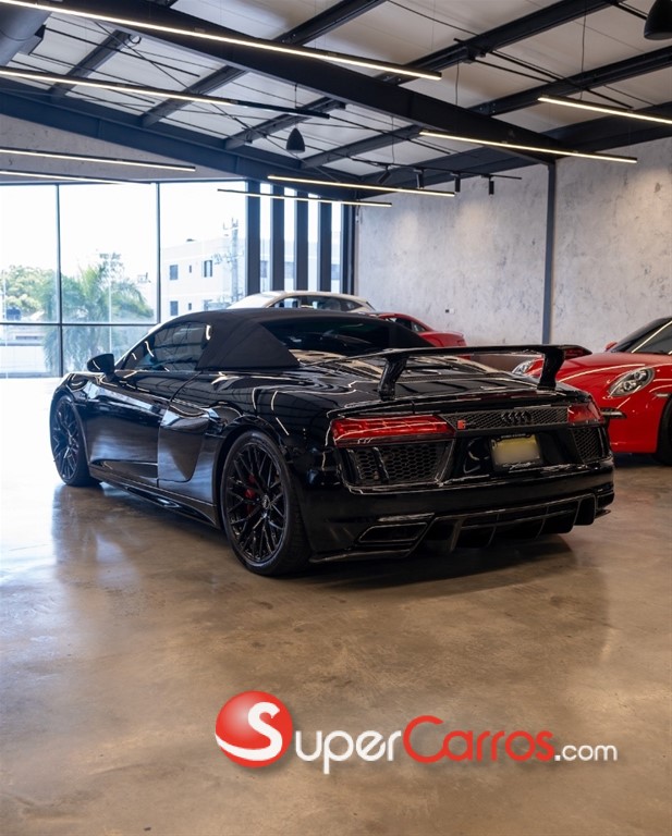 2017 Audi R8 V10 Spyder — foto 5 / 11