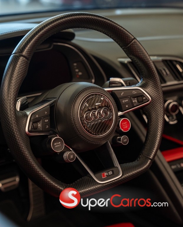 2017 Audi R8 V10 Spyder — foto 11 / 11