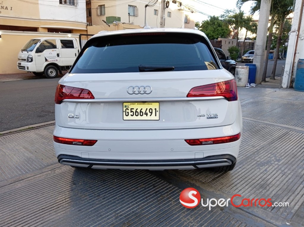 2021 Audi Q5 45 TFSI QUATTRO — foto 3 / 12