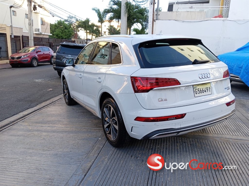 2021 Audi Q5 45 TFSI QUATTRO — foto 6 / 12