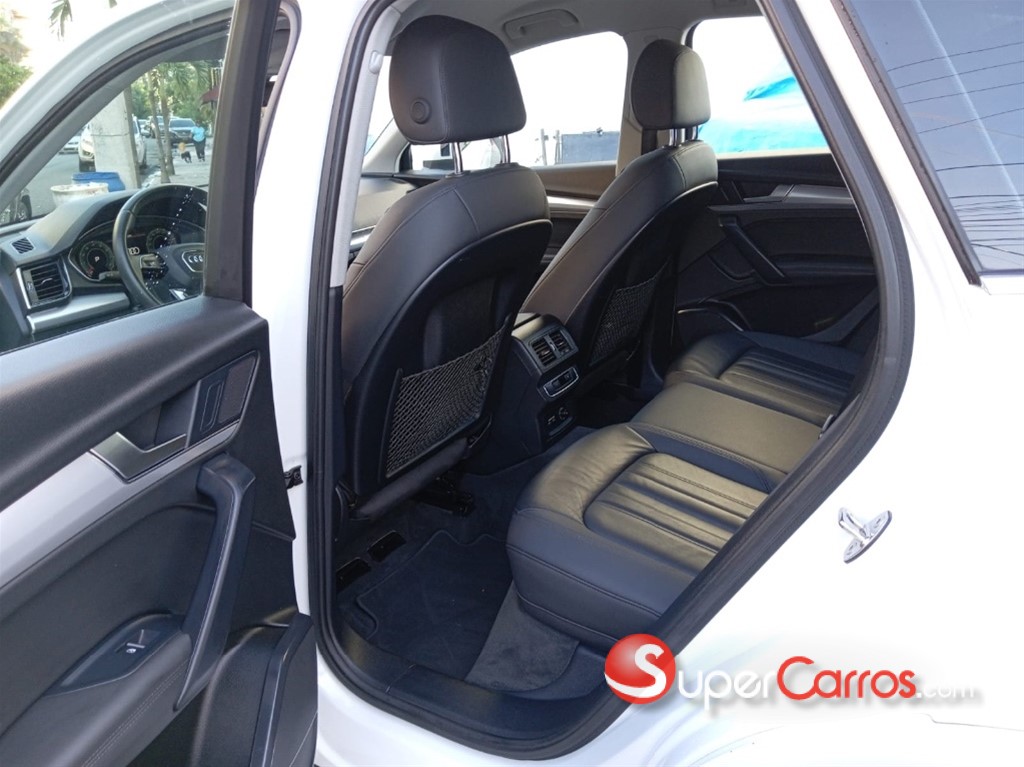 2021 Audi Q5 45 TFSI QUATTRO — foto 8 / 12