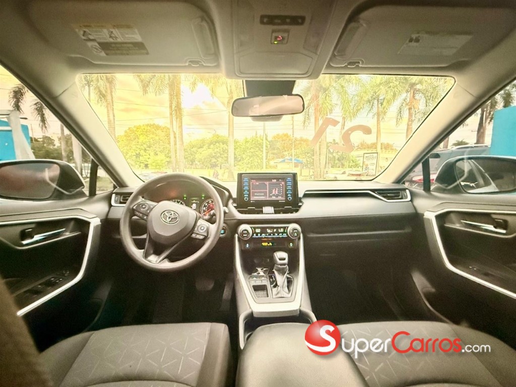 2021 Toyota RAV4 — foto 8 / 8