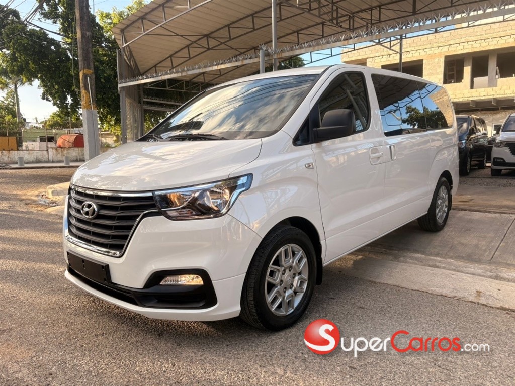2021 Hyundai Grand Starex
