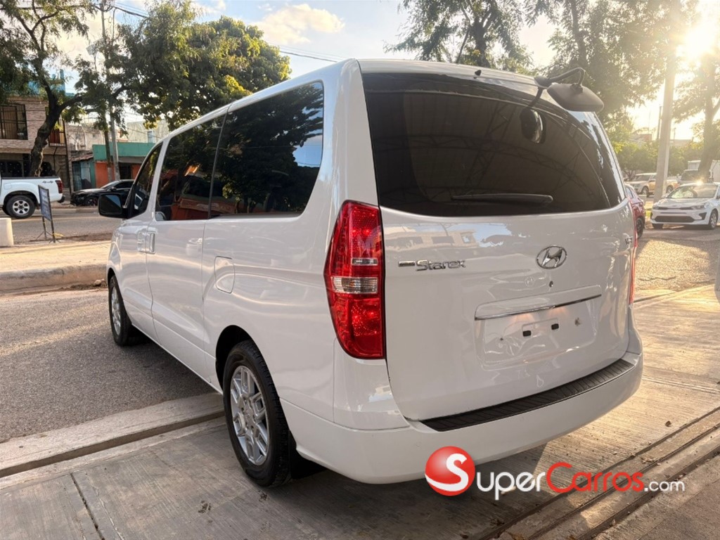 2021 Hyundai Grand Starex — foto 4 / 10