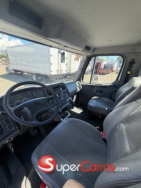 2016 Freightliner M2 — foto 3 / 5